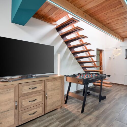 Casă de vară pentru 6 pers. (se inchirieaza doar integral)