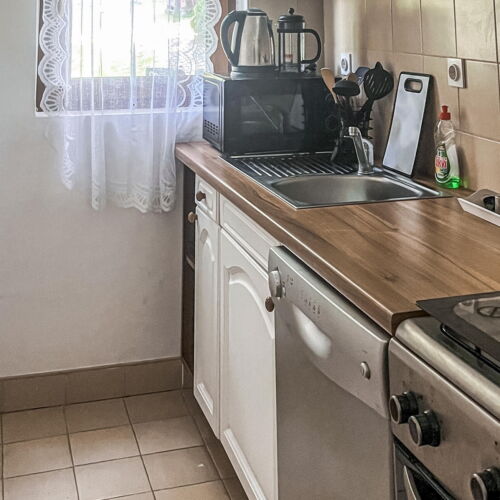 Casă de vară pentru 5 pers. (se inchirieaza doar integral)