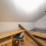 Tetőtéri Családi háromágyas szoba (pótágyazható)