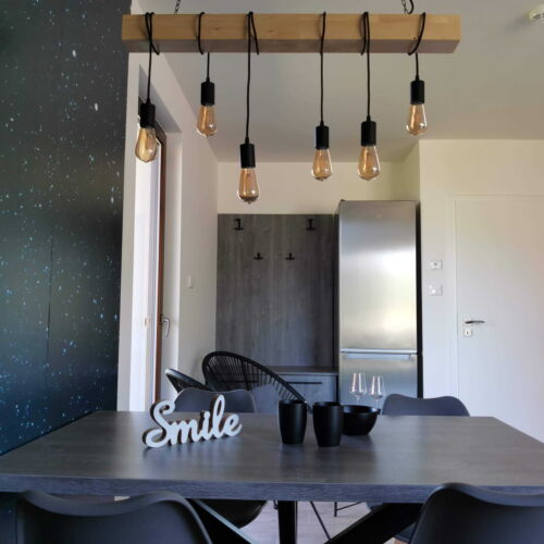 Apartament deluxe cu duș pentru 4 pers. (se poate solicita pat suplimentar)