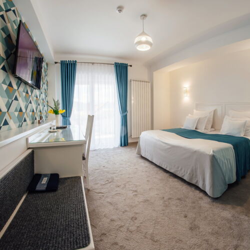 Camera dubla cu balcon