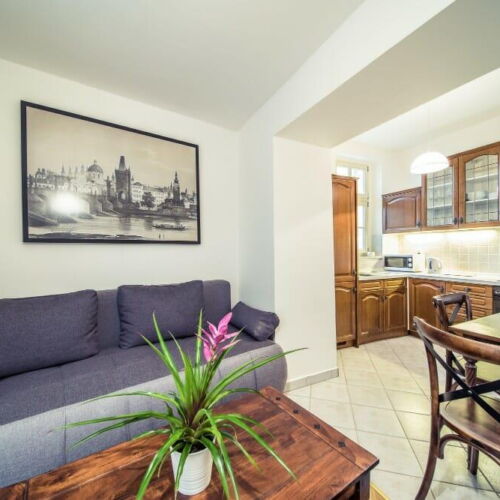 Apartament cu duș cu bucătărie proprie pentru 6 pers.