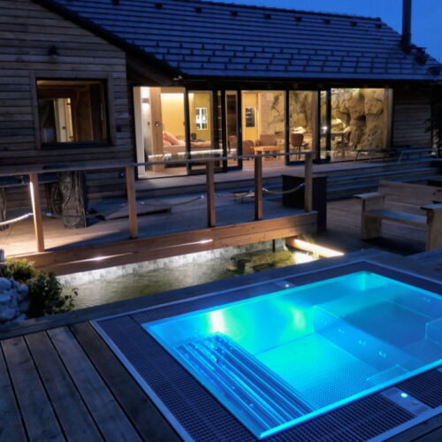 Apartament cu duș cu chicinetă proprie pentru 2 pers.