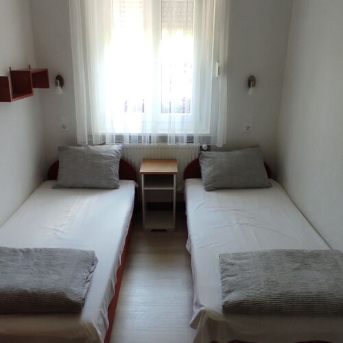 Pokój 3-osobowy na parterze połączone