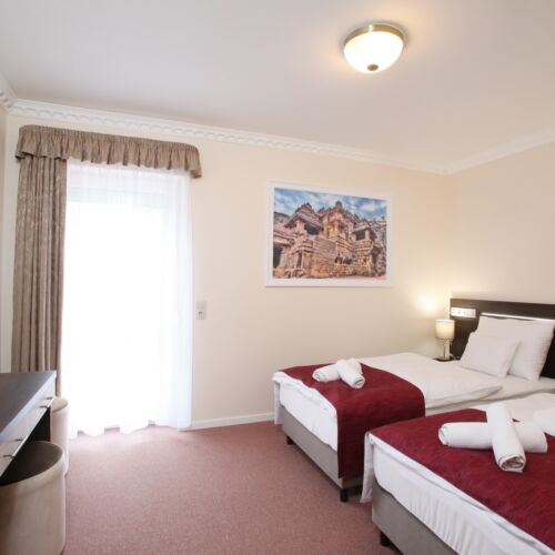 Mali balkon Superior sa francuskim krevetom soba