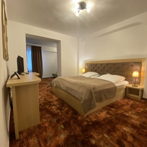 Camera dubla superior