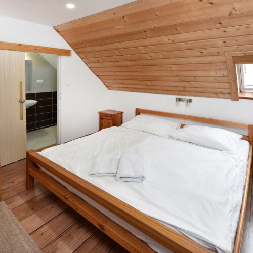 Pokoj se společnou kuchyňkou  pro 2 os.