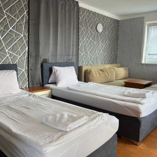 Apartman se sprchou s vlastní kuchyňkou pro 3 os. s 1 ložnicí (s možností přistýlky)