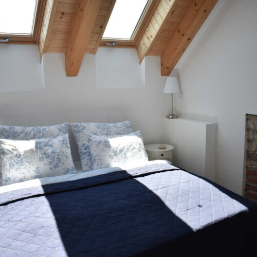 Apartament cu duș cu chicinetă proprie pentru 6 pers. (se poate solicita pat suplimentar)