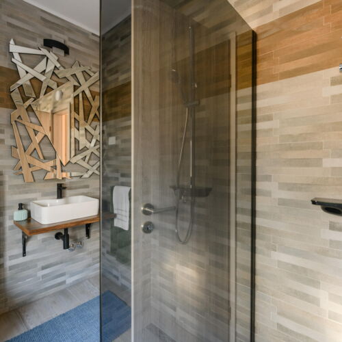 Casă de vară pentru 10 pers. (se inchirieaza doar integral)