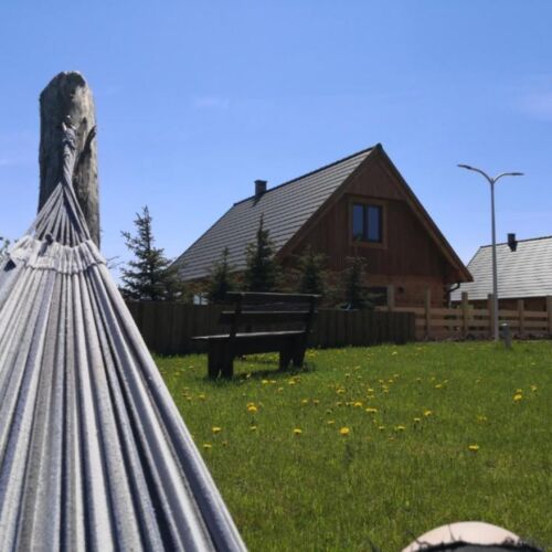 Domek drewniany 6-osobowy Przyjazny podróżom rodzinnym z widokiem na jezioro