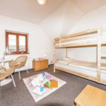 Quadruple Room with Shower and Shared Kitchenette