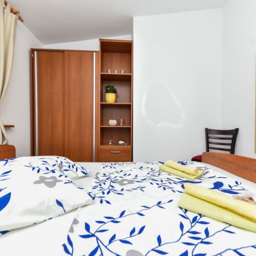 3-Zimmer-Apartment für 8 Personen mit Klimaanlage und Aussicht auf das Meer A-18570-a