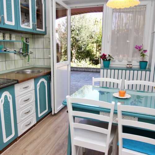 Apartament 4-osobowy z klimatyzacją z widokiem na morze z 2 pomieszczeniami sypialnianymi A-18735-a