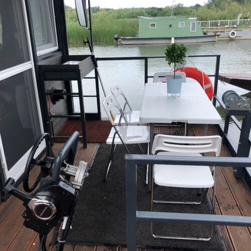 Studio Appartement mit Panorama auf den See