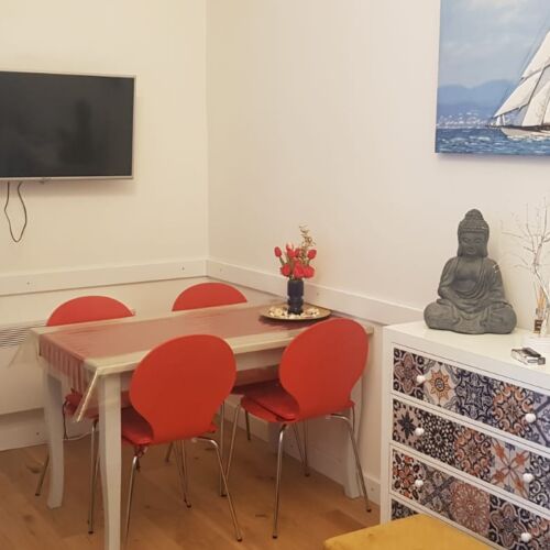 Komfort 4-Zimmer-Apartment für 6 Personen mit Terasse