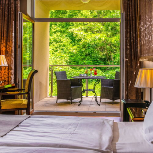 Camera twin classic cu balcon