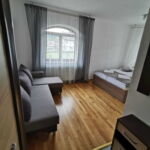 Twin Room with Shared Kitchenette (extra bed available)