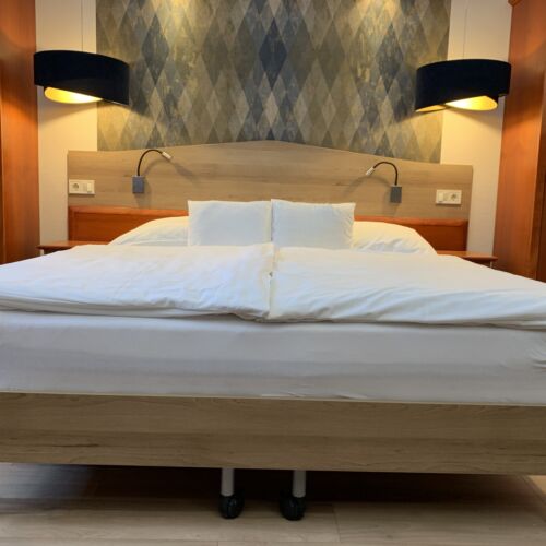 Deluxe 2-Room Family Suite for 4 Persons