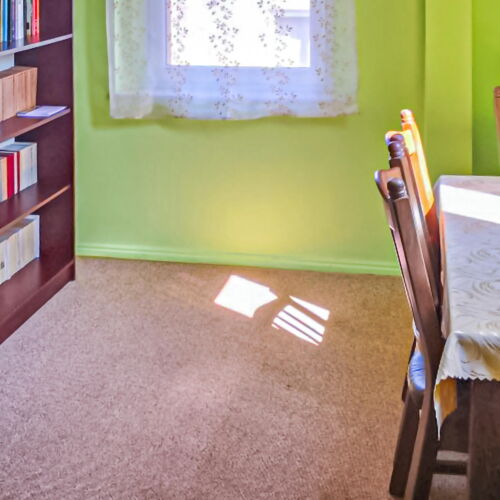 Apartament pentru 3 pers. (se inchirieaza doar integral)