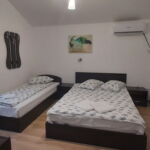 Ground Floor Chalet for 2 Persons ensuite (extra bed available)