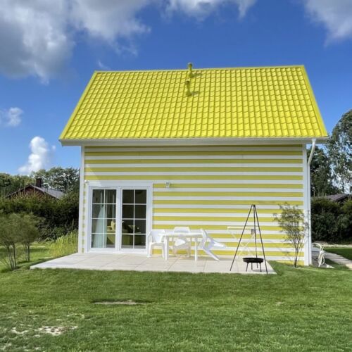 Domek całoroczny 6-osobowy Wystrój wnętrz z widokiem na ogród