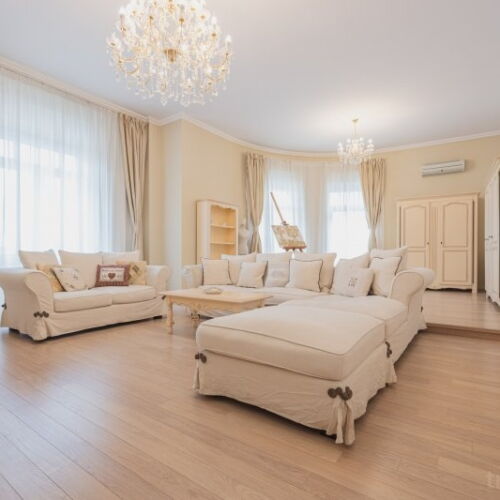 Apartament exclusive cu panoramă cu 2 camere pentru 4 pers.