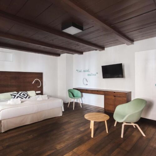 Apartament 4-osobowy z 2 pomieszczeniami sypialnianymi