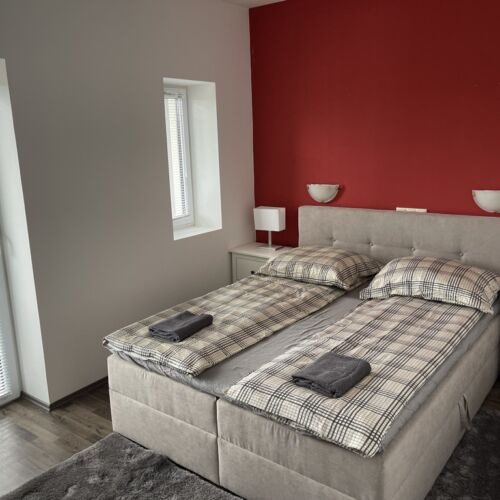 Apartament premium la parter cu 2 camere pentru 6 pers.