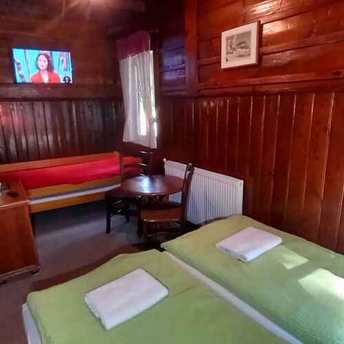 Pokoj se sprchou  pro 3 os. (s možností přistýlky)