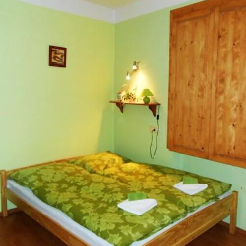 Apartament 4-osobowy z prysznicem z własną kuchnią