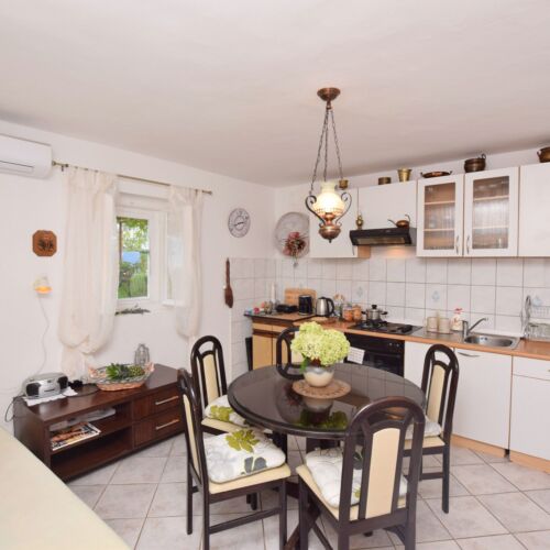 Rekreační dům (jako celek) s klimatizací pro 6 os. na přízemí