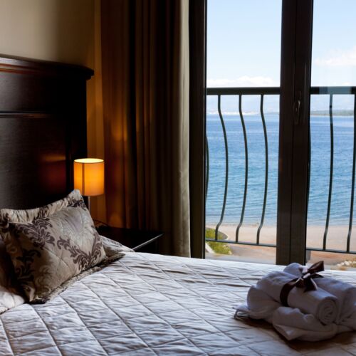 Camera dubla junior cu vedere spre mare