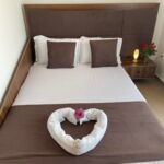Economy Pokoj s manželskou postelí v podkroví