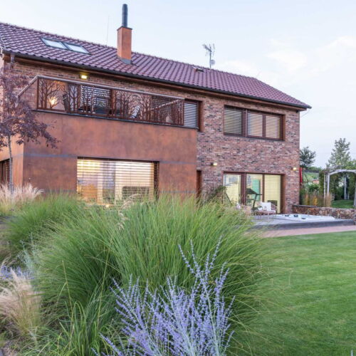 Casă de vacanță cu duș cu bucătărie proprie pentru 12 pers. (se inchirieaza doar integral)