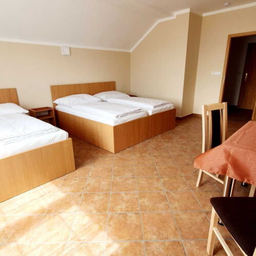 Balcony Triple Room with Shower