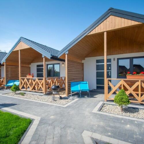 Casă de vară tourist la parter pentru 5 pers. (se inchirieaza doar integral)