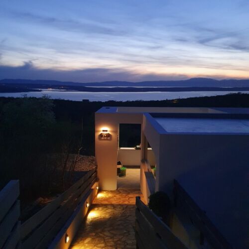 Sea View Air Conditioned Holiday Home for 4 Persons