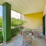Klimatiziran Sa terasom apartman za 6 osoba(e) sa 2 spavaće(om) sobe(om) A-18665-a