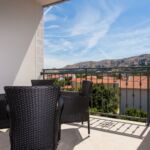 Klimatiziran Sa terasom apartman za 6 osoba(e) sa 2 spavaće(om) sobe(om) A-18808-d