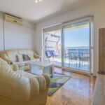 Apartament 8-osobowy z klimatyzacją z widokiem na morze z 4 pomieszczeniami sypialnianymi