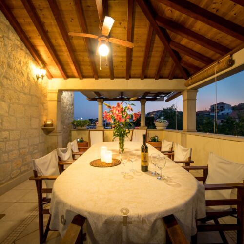 Casă de vacanță pentru 10 pers. (se inchirieaza doar integral)