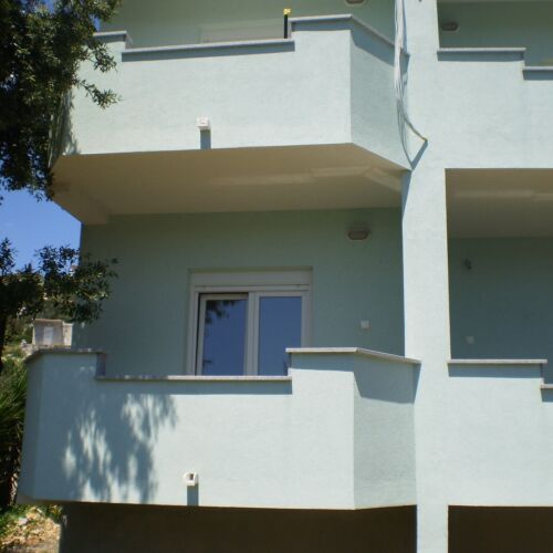 Apartament 4-osobowy z klimatyzacją na parterze z 2 pomieszczeniami sypialnianymi