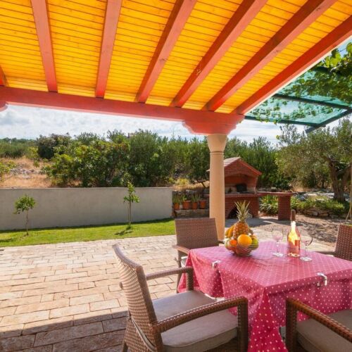 Apartament 4-osobowy z klimatyzacją na parterze z 2 pomieszczeniami sypialnianymi