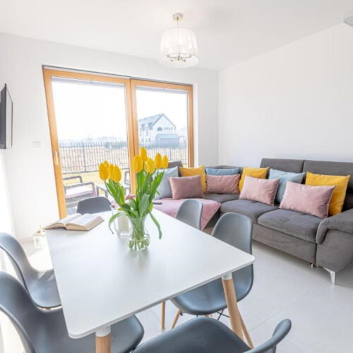 Domek całoroczny 6-osobowy Deluxe Przyjazny podróżom rodzinnym