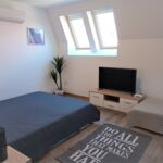 Apartament 3-osobowy Standard Plus z klimatyzacją z 1 pomieszczeniem sypialnianym (możliwa dostawka)