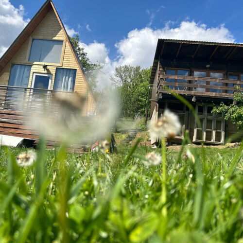 Cabană art întreaga unitate pentru 4 pers. (se inchirieaza doar integral) (se poate solicita pat suplimentar)