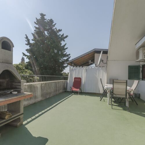 Apartman za 5 osoba(e) sa 3 spavaće(om) sobe(om)