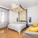 Apartament 3-osobowy z klimatyzacją z tarasem z 1 pomieszczeniem sypialnianym