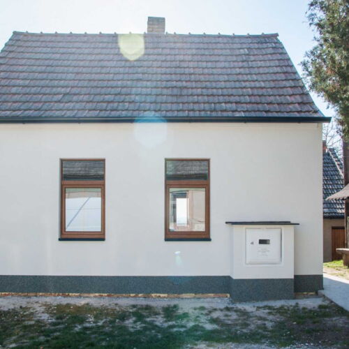 Rekreační dům (jako celek) se sprchou s privátní koupelnou mimo apartmán pro 7 os.